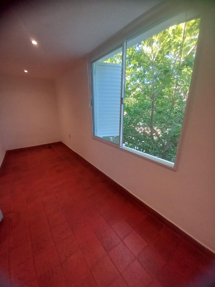 CASA EN PLANTA ALTA