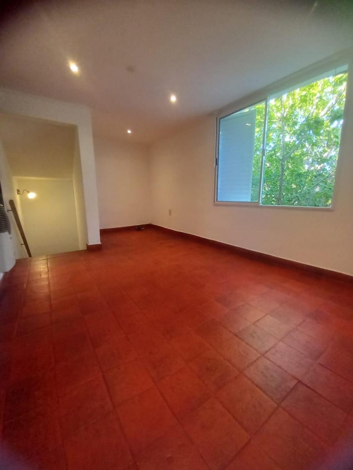 CASA EN PLANTA ALTA