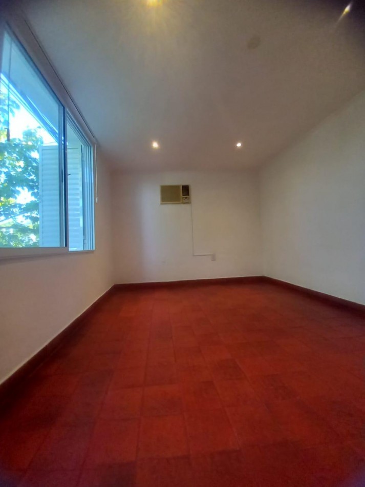 CASA EN PLANTA ALTA